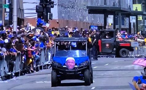 Golden State Warriors Troll LeBron James at Championship Parade