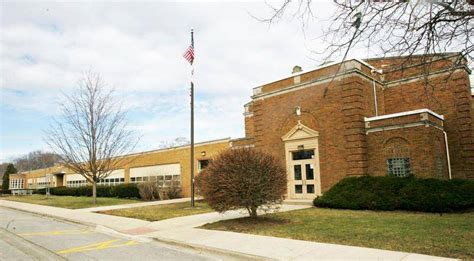 Cary School District 26 enters agreement to sell former Maplewood Elementary site – Shaw Local