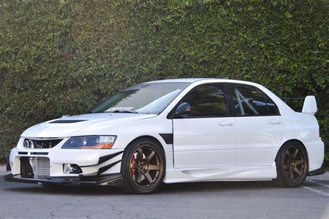 2005 Mitsubishi Lancer Evolution | Toprank Importers