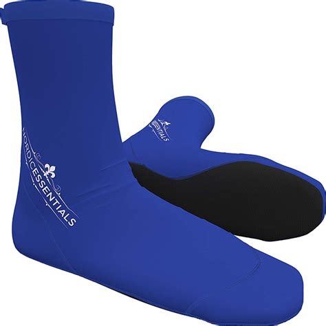 Best Sand Socks for Protecting Your Feet at Beaches