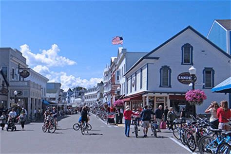 Mackinac Island Tour