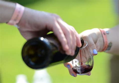 Study show increase in alcohol abuse in US is a costly problem