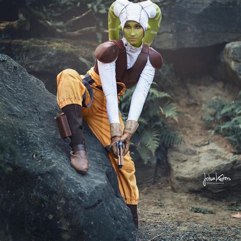 Hera Syndulla Cosplay From Star Wars Rebels - Media Chomp