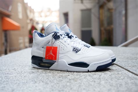 Air Jordan Retro IV "Legend Blue" - Early Look/Review — Sneaker Shouts