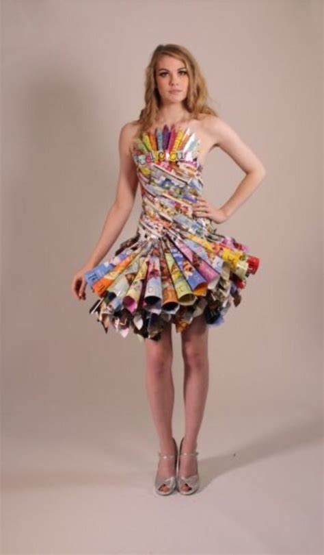 Rolled up magazine dress Recycled Outfits, Recycled Costumes, Recycled Dress, Recycled Fashion ...