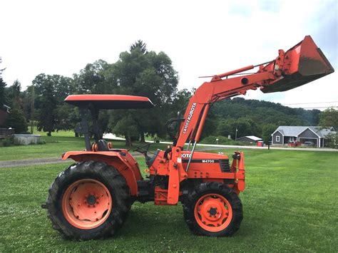 Kubota M4700 Tractor with LA1002 Loader – SOLD – LASPINA USED EQUIPMENT