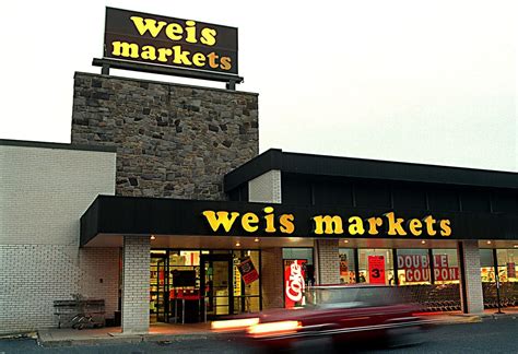 Weis Markets’ in-store pharmacies to begin giving COVID-19 vaccination ...