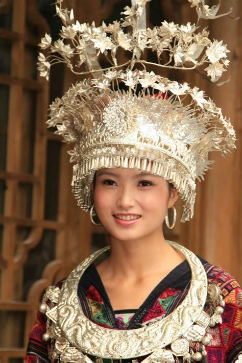 Chinese - hmong miao | Traditional outfits, Traditional dresses, Hmong ...