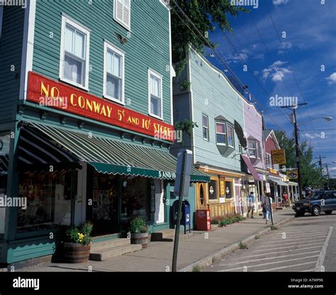 North conway new hampshire and town hi-res stock photography and images ...