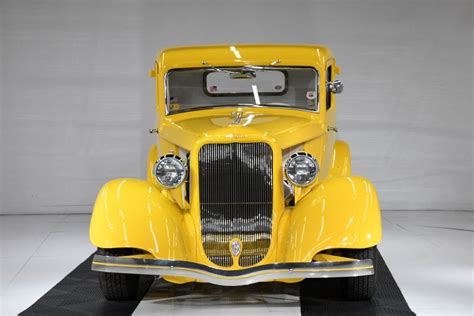 1934 Dodge truck | Volo Museum