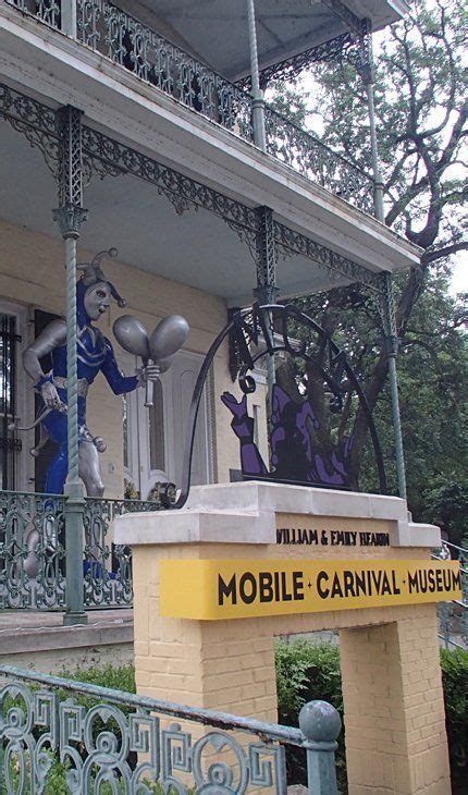 Welcome to Mobile Carnival Museum