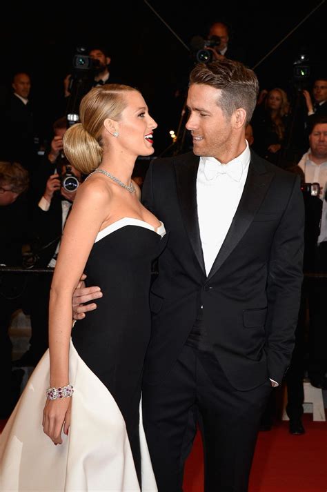 15 Photos Of Blake Lively Smiling With Her Husband Ryan Reynolds At ...