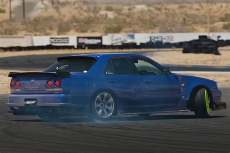 Truck-Engined Nissan Skyline GT Is An Unassuming Drift Machine | CarBuzz