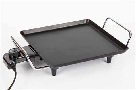 How To Clean an Electric Griddle the RIGHT Way