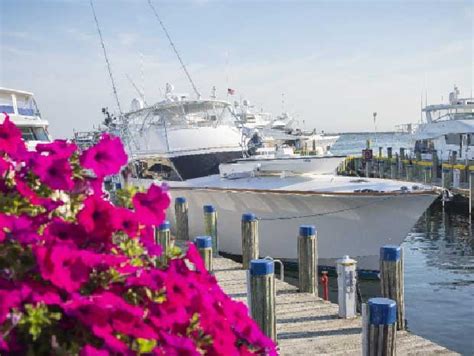 Nantucket Marina on the Harbor - Nantucket Boat Basin - Official Site