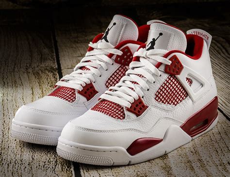 Nike Air Jordan 4 Retro Schuhe - 308497-106 | Basketballschuhe | Basketo.de