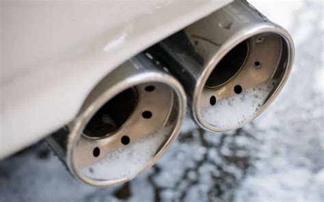 Muffler Vs Resonator (How Are They Different?)