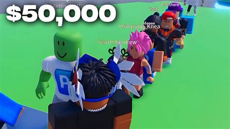 THE ULTIMATE ROBLOX FASHION SHOW - YouTube