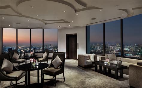 Millennium Hilton Bangkok, a splendid hotel with river views