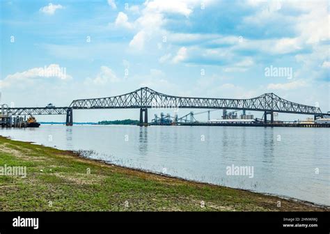 BATON ROUGE - JULY 13, 2013: Mississippi River Bridge in Baton Rouge ...