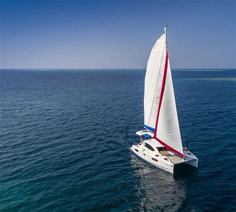 Seawind 1000 Yacht Charter Details, Seawind 33ft sailing catamaran | CHARTERWORLD Luxury Superyachts