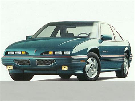 1994 Pontiac Grand Prix Specs, Safety Rating & MPG - CarsDirect