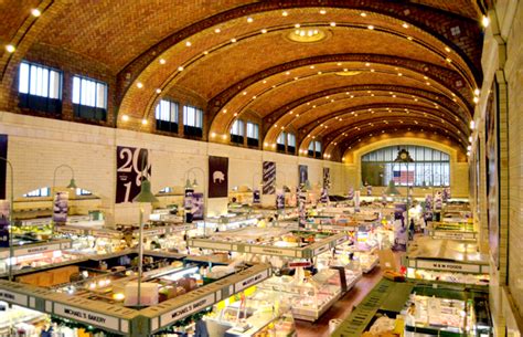 4 Delicious Indoor Food Markets in the U.S. for Winter