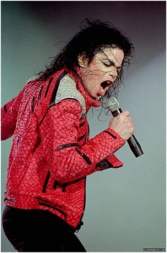 Michael Jackson BEAT IT :D - Beat it Photo (20952781) - Fanpop