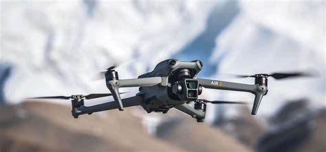 The DJI Air 3 is official with two cameras - a wide and a telephoto ...