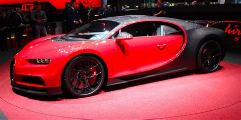 Bugatti sports up the Chiron for Geneva