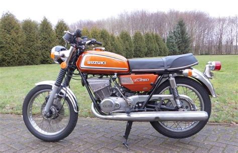 Suzuki - GT 250 - 1973 - Catawiki