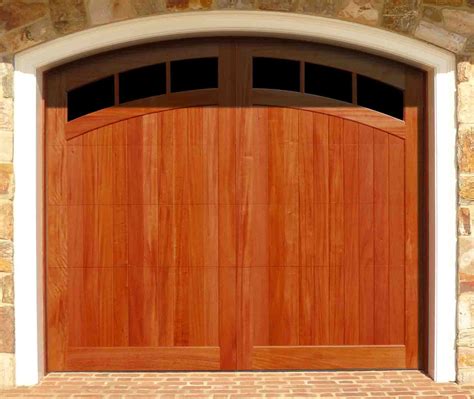 Medallion Series | Quality Crafted Wood Garage Doors | ARTISAN | Garage ...