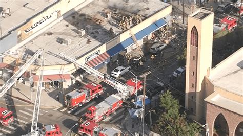 Watch: Firefighters attack fire at downtown LA commercial building – NBC Los Angeles