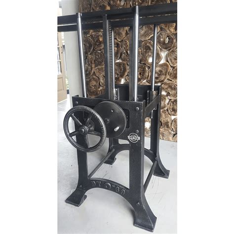 Height adjustable industrial table legs - round table - DT24 - DT69