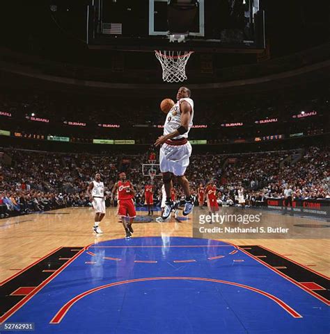 2,530 Andre Iguodala Dunk Stock Photos, High-Res Pictures, and Images ...