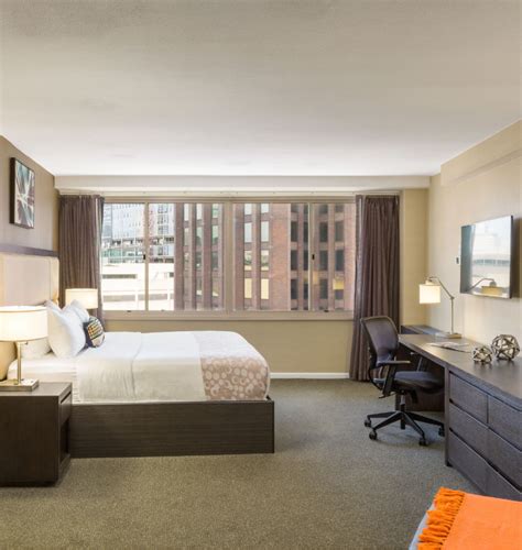 Philadelphia Hotel Suites | The Windsor Suites