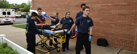 EMT School | EMT Courses In Kansas | Washburn Tech