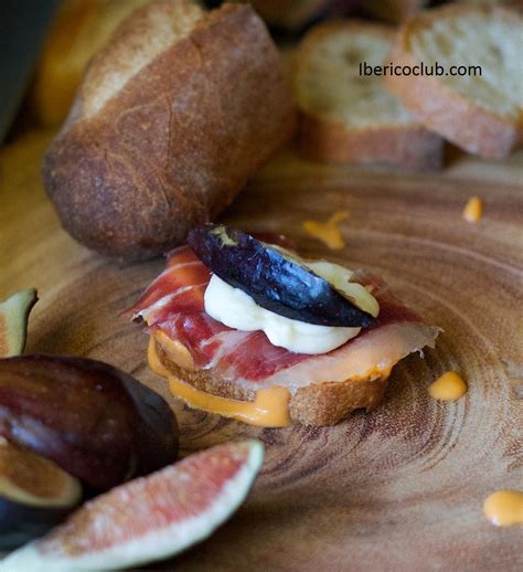 Jamon Iberico de Bellota Recipe w/ Fig, Brie & Salmorejo | Iberico Club™