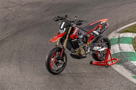 Ducati unveils the all-new Hypermotard 698 Mono | MotoDeal