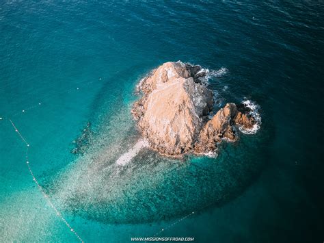 Snoopy Island: Discover the Underwater World of the Arabian Sea » MissionsOffroad