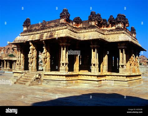 VITTALA TEMPLE IN KARNATAKA Stock Photo - Alamy