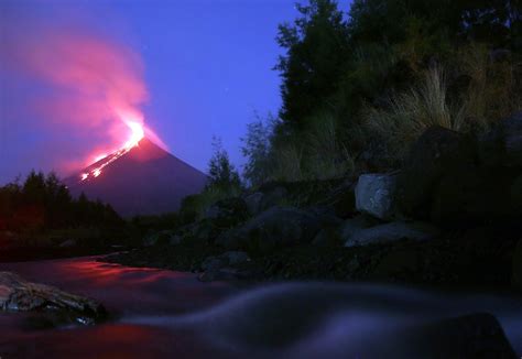 119 volcanic quakes recorded as Mayon continues to spew lava ...