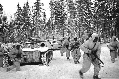 On December 5, 1941 the Soviet Union began counter-offensive near Moscow. : r/BattlefieldV