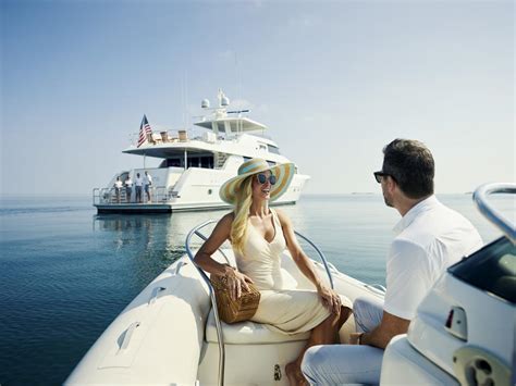 AvYachts: Fractional Yacht Ownership with Fringe Benefits