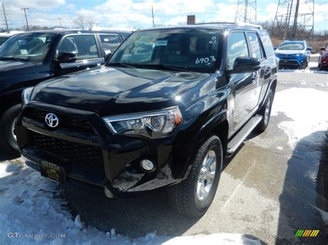 2017 Midnight Black Metallic Toyota 4Runner SR5 Premium 4x4 #119339013 ...