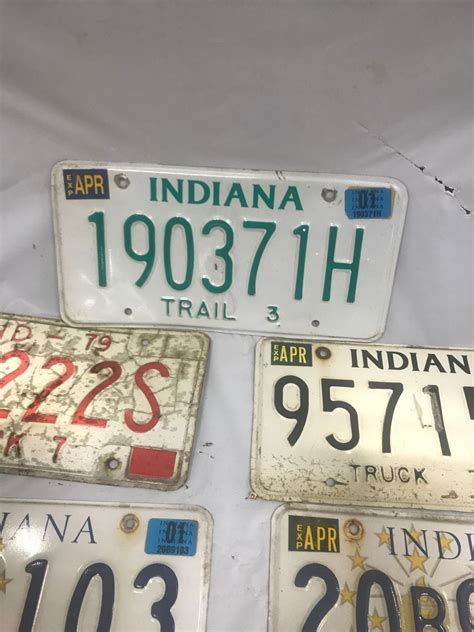 5 Indiana Licence Plates