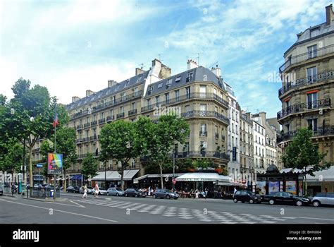 Boulevard Saint Germain Paris Stock Photos & Boulevard Saint Germain ...