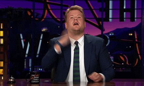 Bowing GIFs - Find & Share on GIPHY