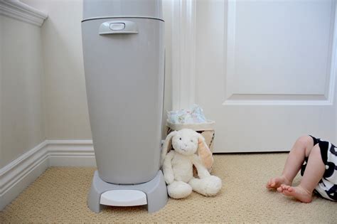 The Pampered Baby: Diaper Genie Elite {Review + Giveaway}