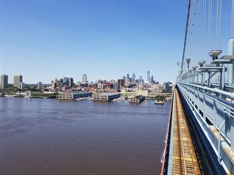 Ben Franklin Bridge Pedestrian Walkway | The Constitutional Walking ...